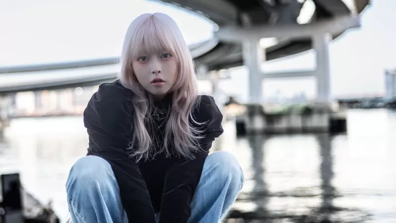 'Inori', de Chiai Fujikawa, escolhida como tema de encerramento do anime 'Shibou Yuugi de Meshi wo Kuu'