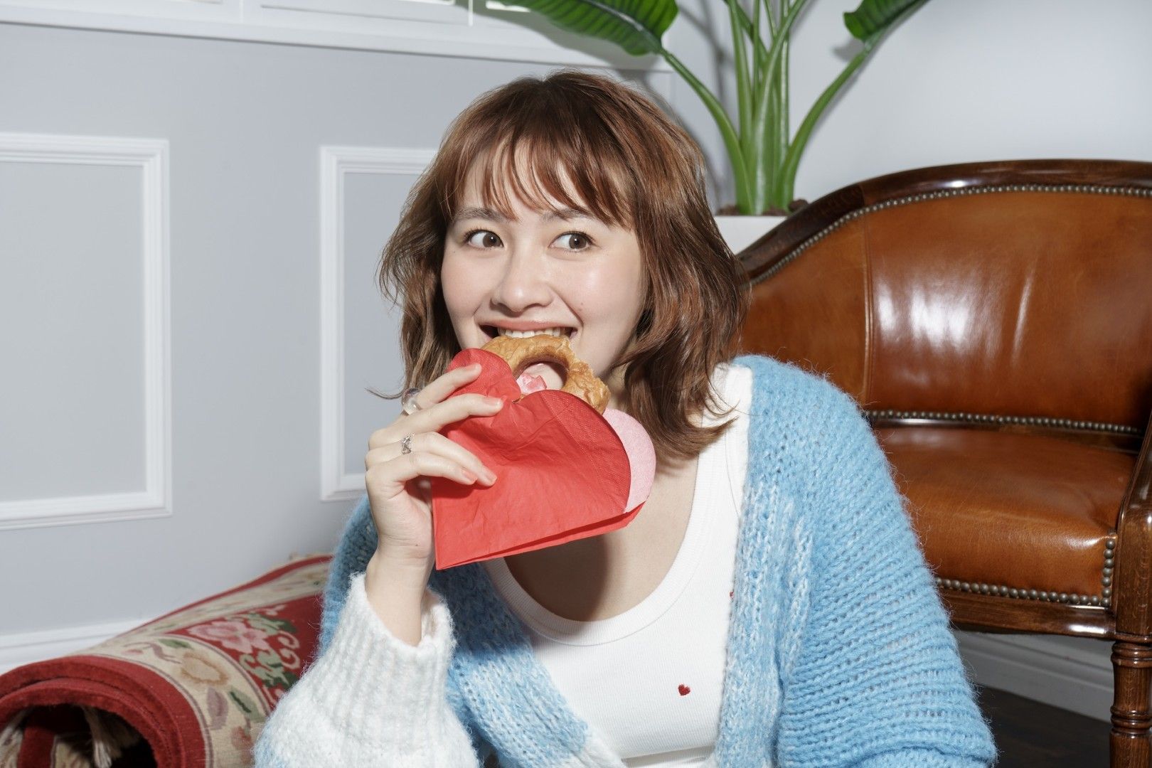 Yuka Releases New Single 'Peanuts' Featuring 7co's Ashida Nanako