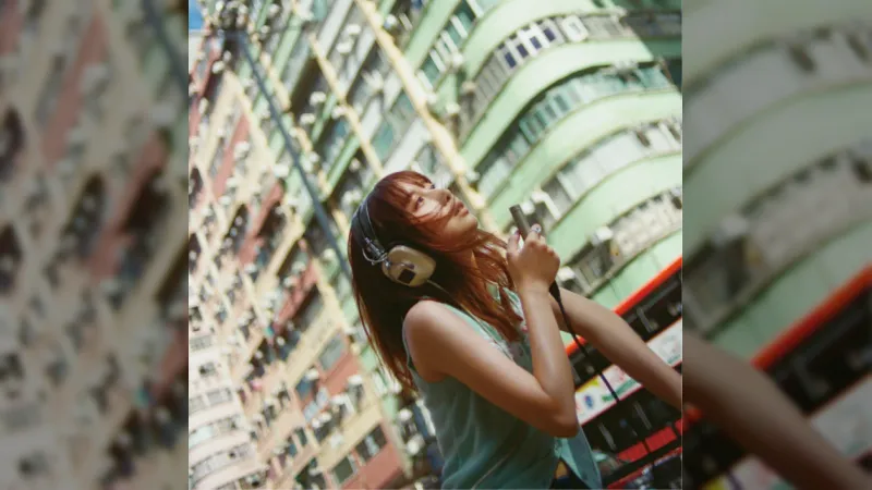 अद्यू ने अपने आगामी EP 'adieu 5' के लिए ट्रैकलिस्ट और सहयोगियों का खुलासा किया