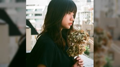 ২০২৬ সালের ফেব্রুয়ারিতে ইউরি'র 'ড্রাই ফ্লাওয়ার' পেয়েছে আরআইএজে'র ডাবল ডায়মন্ড পুরস্কার