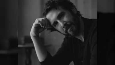 Josh Groban jout by YOSHIKI foar Klassike Konserten yn Los Angeles