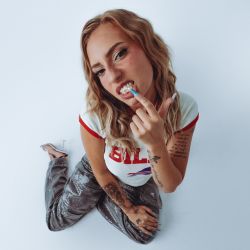 Dis-moi