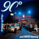 90°
