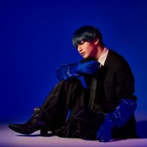 BAD GIRL (feat. REDDY)