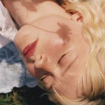 Kingmaker (with Julia Michaels)