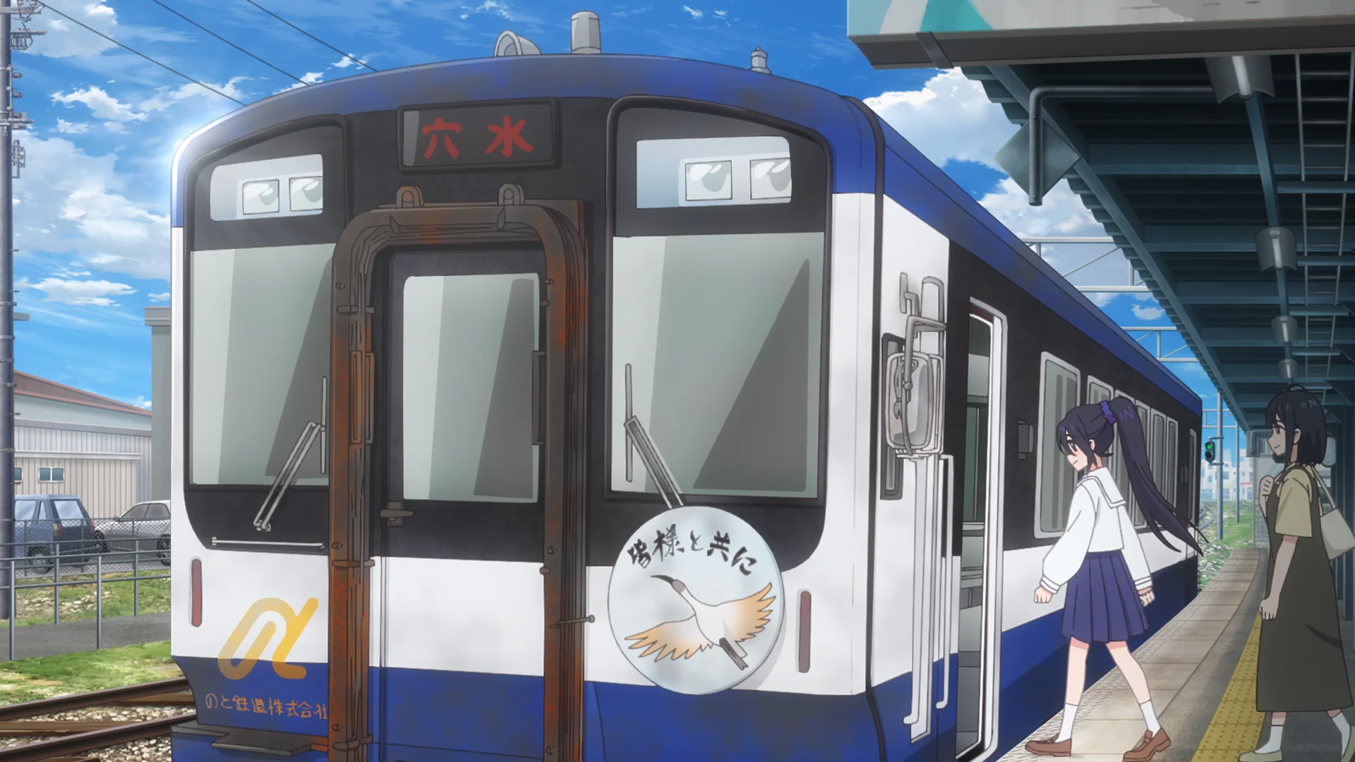 Escena animada que mostra un tren azul e branco nunha estación cun personaxe a bordo